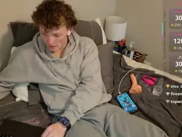 glasses_cat – webcam model profile photo Image 4