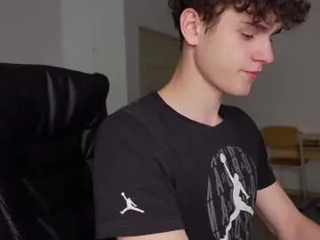 britguy6985 – webcam model profile photo Image 12