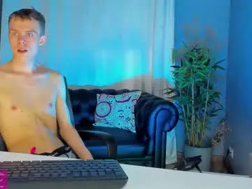 hungeddy – webcam model profile photo Image 3