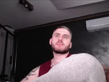 IORio2 – webcam model profile photo Image 18