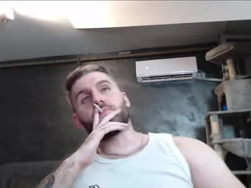 IORio2 – webcam model profile photo Image 5