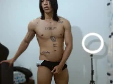 octavarium211 – webcam model profile photo Image 13