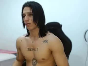 octavarium211 – webcam model profile photo Image 16