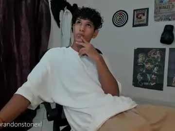 hina_porn – webcam model profile photo Image 19