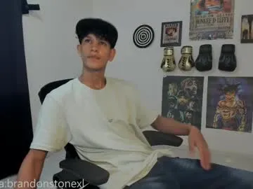 hina_porn – webcam model profile photo Image 9