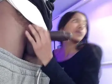 Allla – webcam model profile photo Image 5