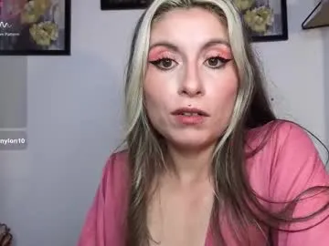 lollyp0ps – webcam model profile photo Image 8