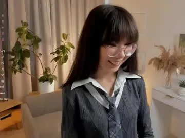 HopeHeaven – webcam model profile photo Image 5