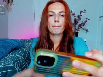 raisawetsx – webcam model profile photo Image 3