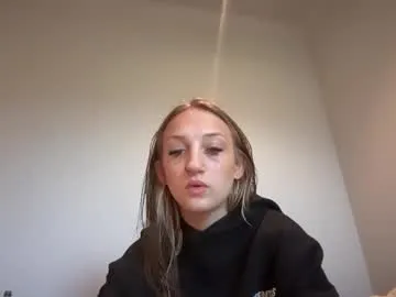 sophieerain – webcam model profile photo Image 15