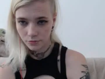 goth_minerva – webcam model profile photo Image 14
