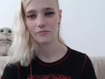 goth_minerva – webcam model profile photo Image 6