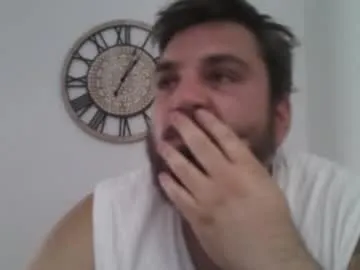 jucieLussie – webcam model profile photo Image 17