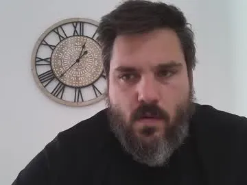 jucieLussie – webcam model profile photo Image 3