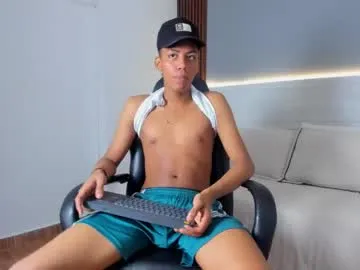 DoriDeluxe66 – webcam model profile photo Image 3