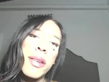 sukubb-overlord – webcam model profile photo Image 2