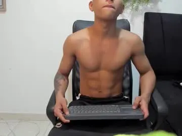 jax_telys – webcam model profile photo Image 11