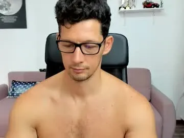 homeofsex_ – webcam model profile photo Image 16