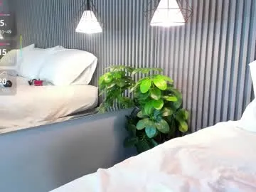 luckrose – webcam model profile photo Image 5