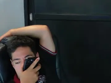 alana15 – webcam model profile photo Image 19