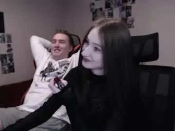 NaughtyInGlasses – webcam model profile photo Image 1