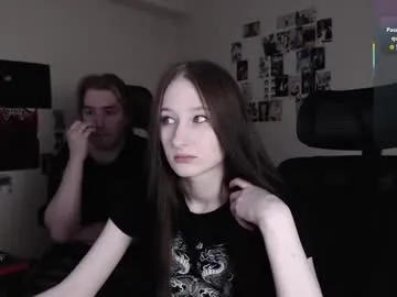 NaughtyInGlasses – webcam model profile photo Image 8