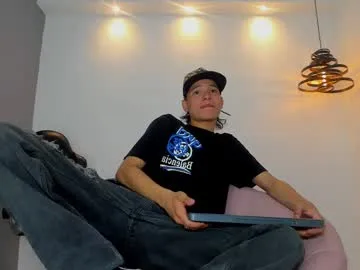tyler_gus – webcam model profile photo Image 5