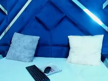 sigmasian – webcam model profile photo Image 14