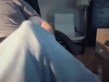 alana15 – webcam model profile photo Image 14