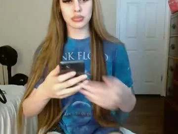 mayadashaaa – webcam model profile photo Image 9