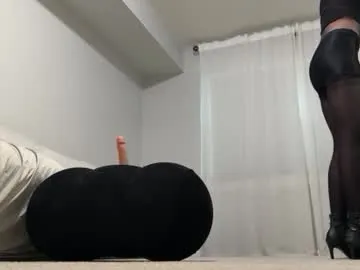 Helen_Vidall – webcam model profile photo Image 8