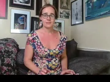 ysabell_viveris – webcam model profile photo Image 11