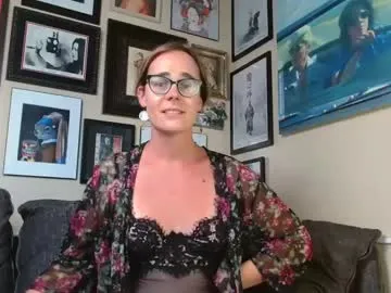 ysabell_viveris – webcam model profile photo Image 2