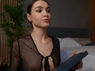 alana15 – webcam model profile photo Image 4