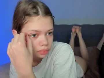 vivy_star – webcam model profile photo Image 3