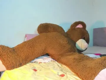 sigmasian – webcam model profile photo Image 2