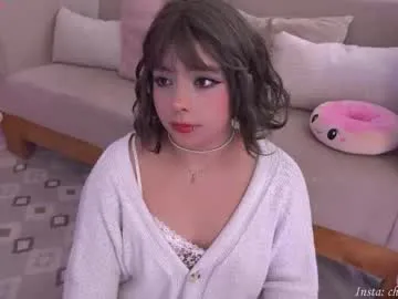 naomi_ravenn – webcam model profile photo Image 9