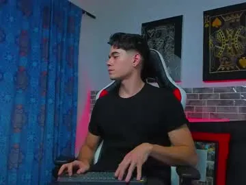 octavarium211 – webcam model profile photo Image 11