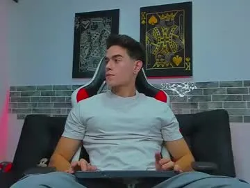 octavarium211 – webcam model profile photo Image 2