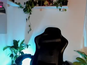 bambi_lu – webcam model profile photo Image 16