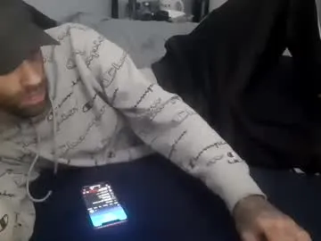 LovelyMiu – webcam model profile photo Image 3