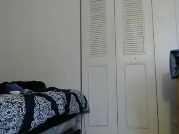 molochnaya000 – webcam model profile photo Image 11