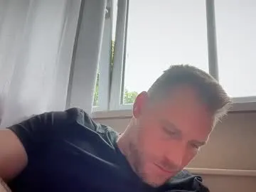 demieliss – webcam model profile photo Image 5