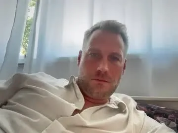 demieliss – webcam model profile photo Image 9