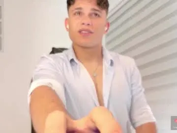 IORio2 – webcam model profile photo Image 13