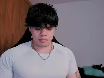 lagenovadura – webcam model profile photo Image 3