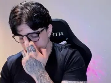 lagenovadura – webcam model profile photo Image 8