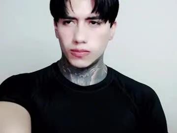 kai101010 – webcam model profile photo Image 14