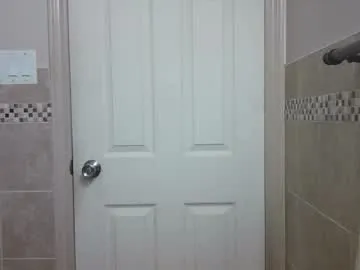 Donovan_Desmond – webcam model profile photo Image 12