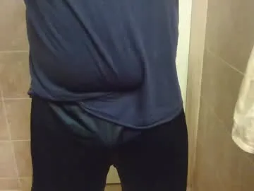 Donovan_Desmond – webcam model profile photo Image 7